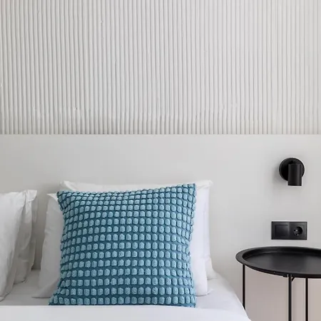 Celine By Halu!, Spacious Next To Business Hub Apartamento